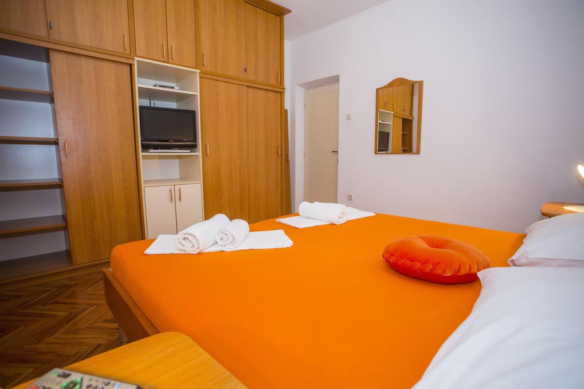 Apartments With A Parking Space Podgora, Makarska - 12816 Zimmer foto